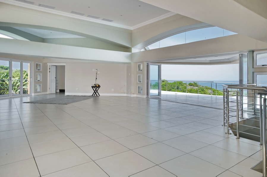 5 Bedroom Property for Sale in Blue Horizon Bay Eastern Cape